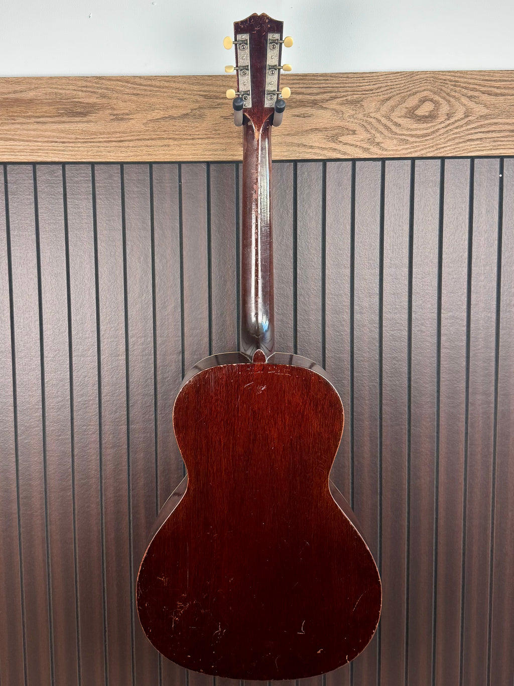 1936 Gibson L00