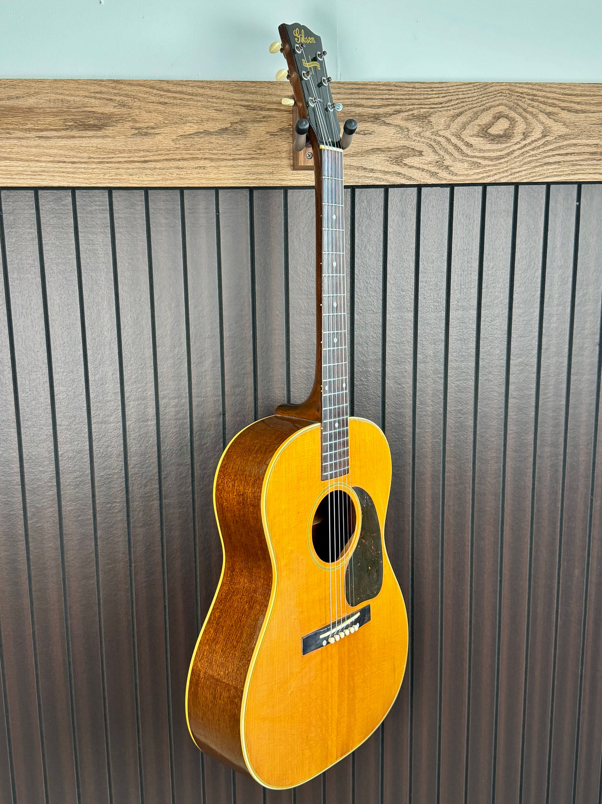 1942 Gibson LG-3