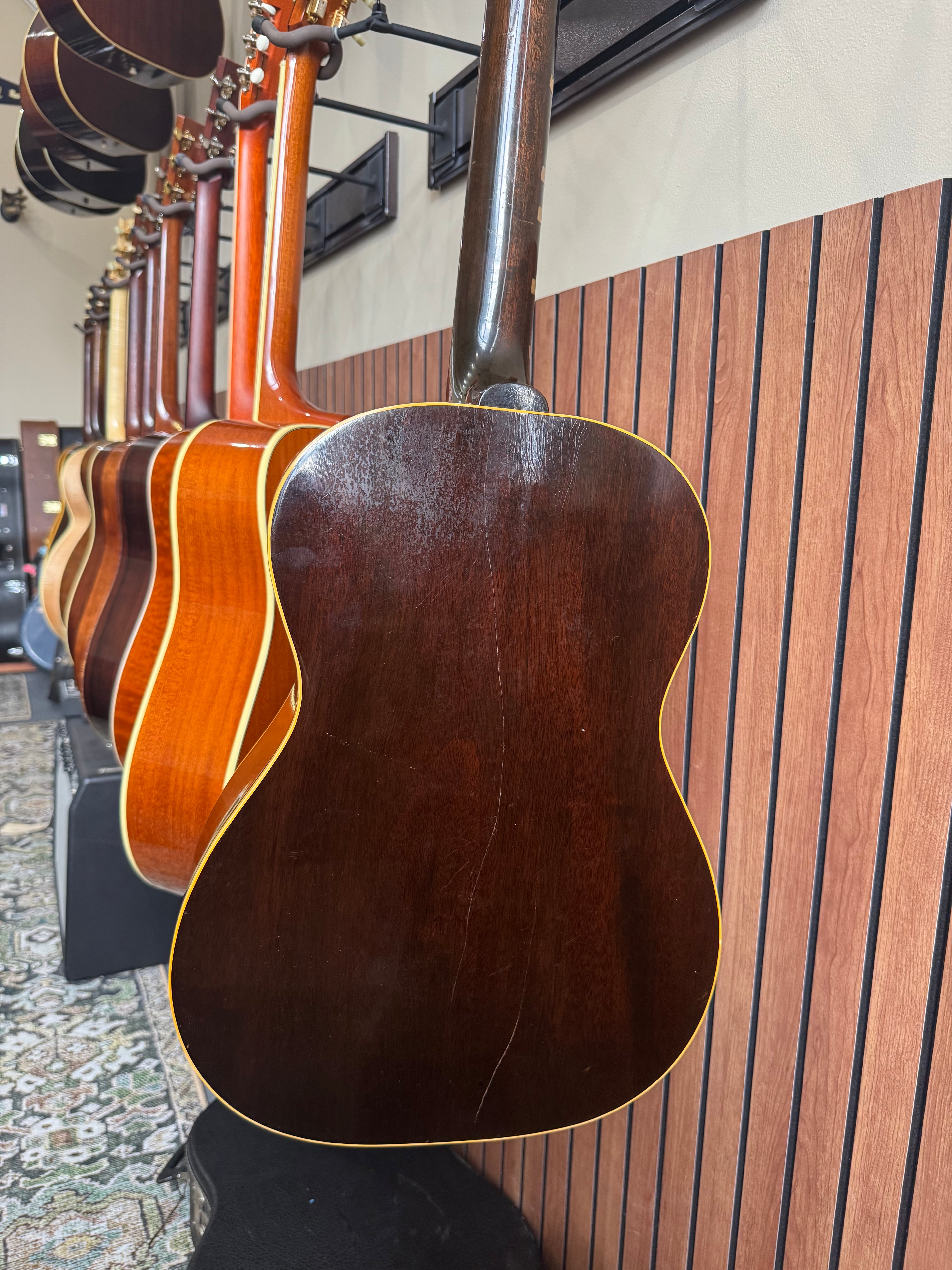 1944 Banner Gibson LG-2