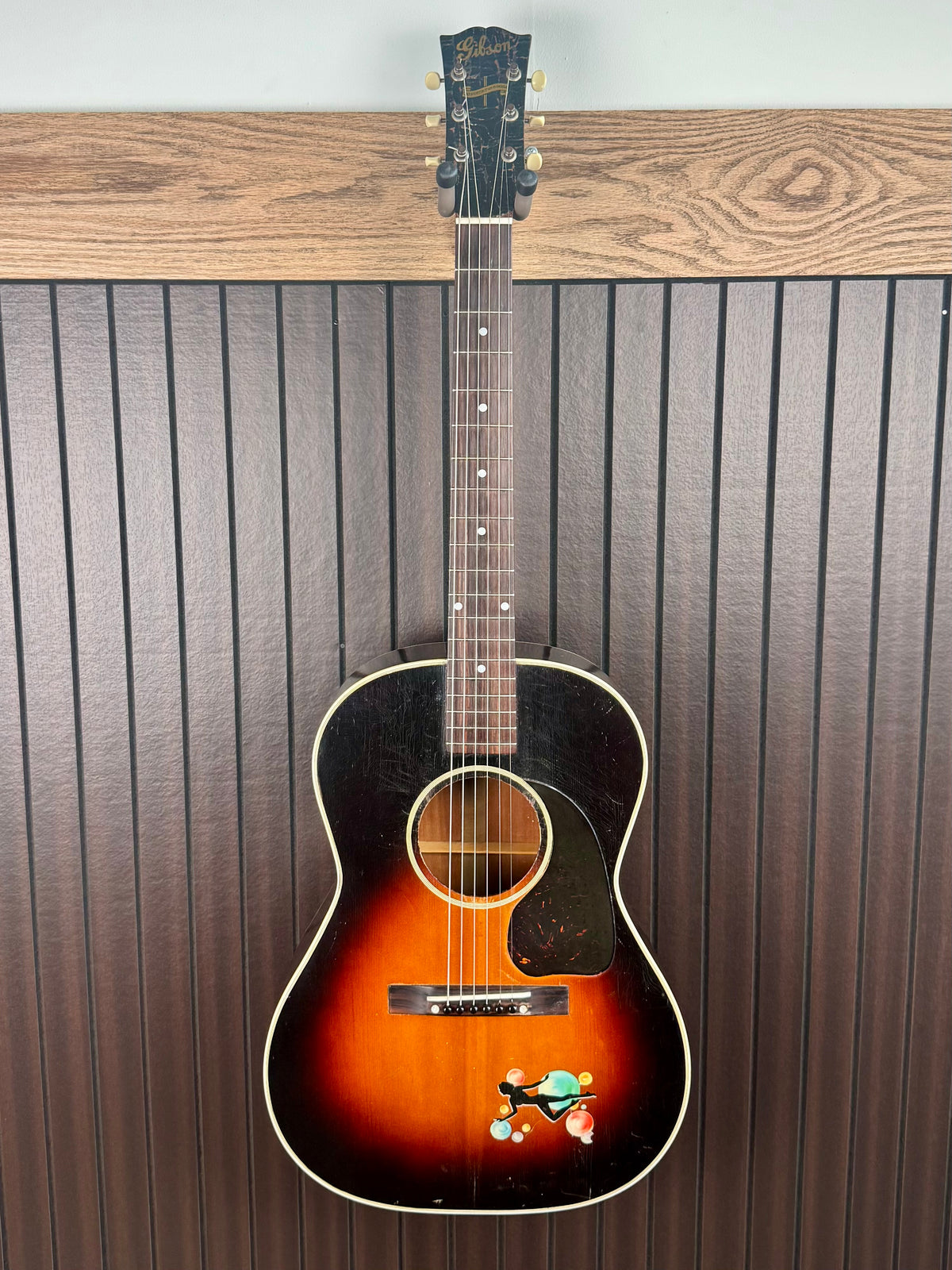 1943 Gibson Banner LG-2 Adirondack Spruce Top