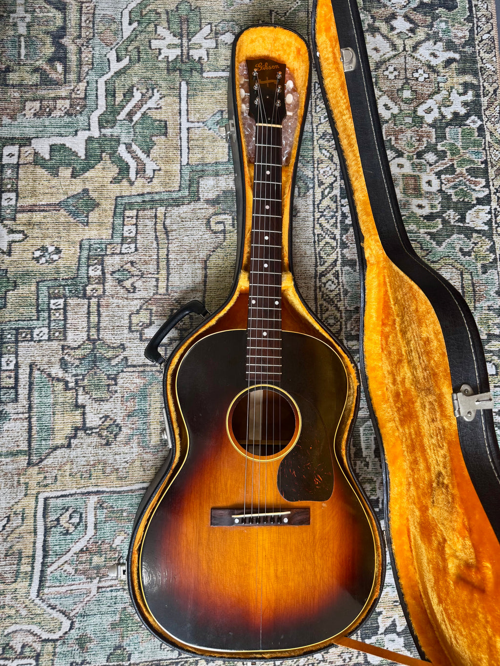 1944 Banner Gibson LG-2