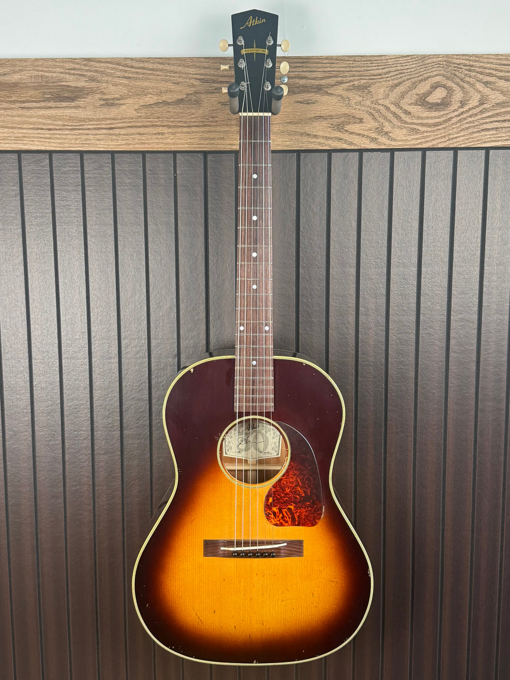 NEW Atkin Mojo City Forty Two LG-42