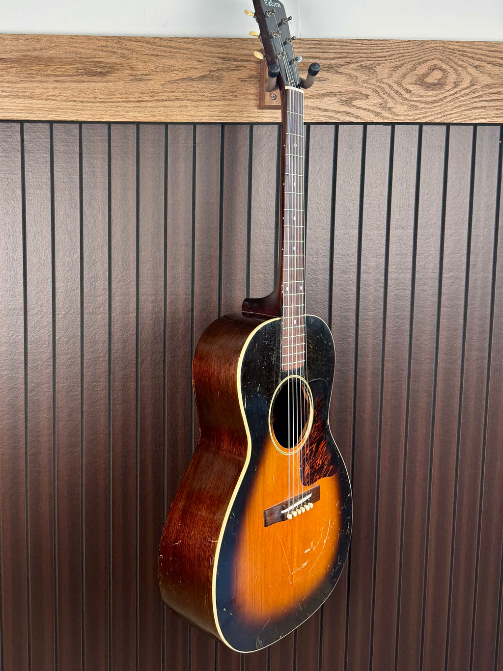 1936 Gibson L00