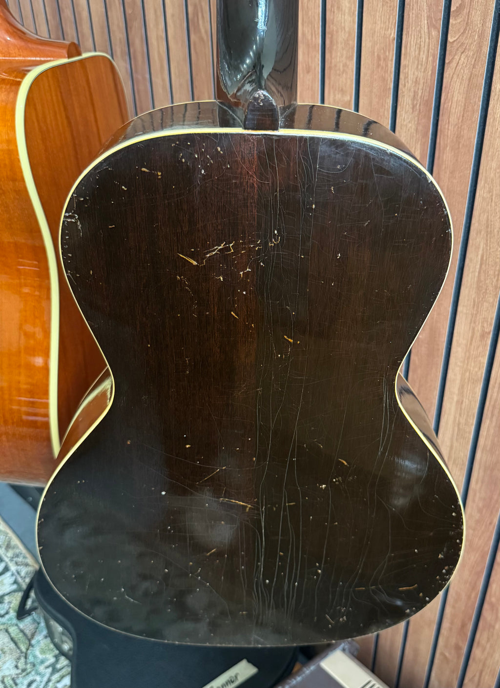 1936 Gibson L00