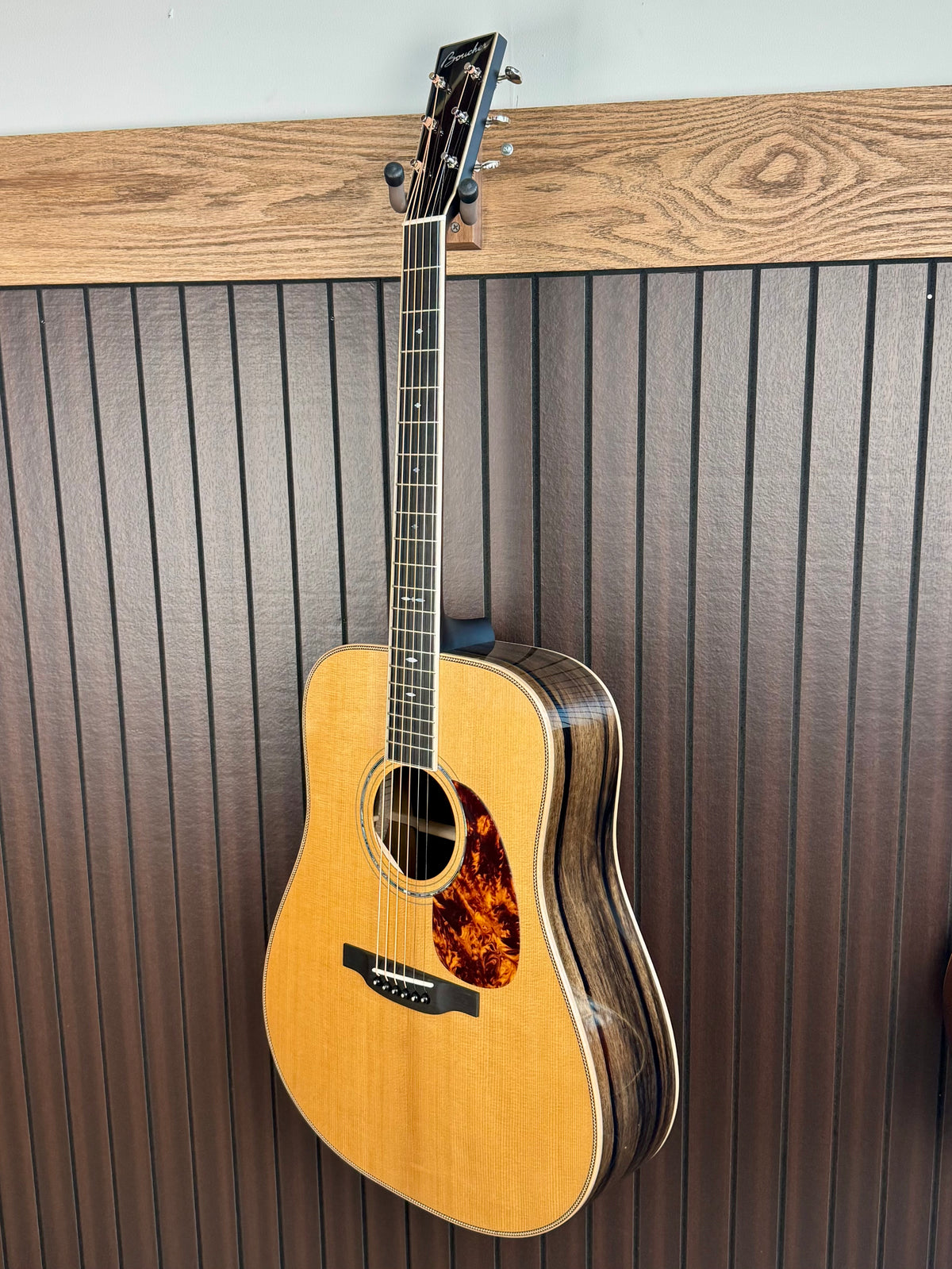 NEW Boucher SG-192-UV