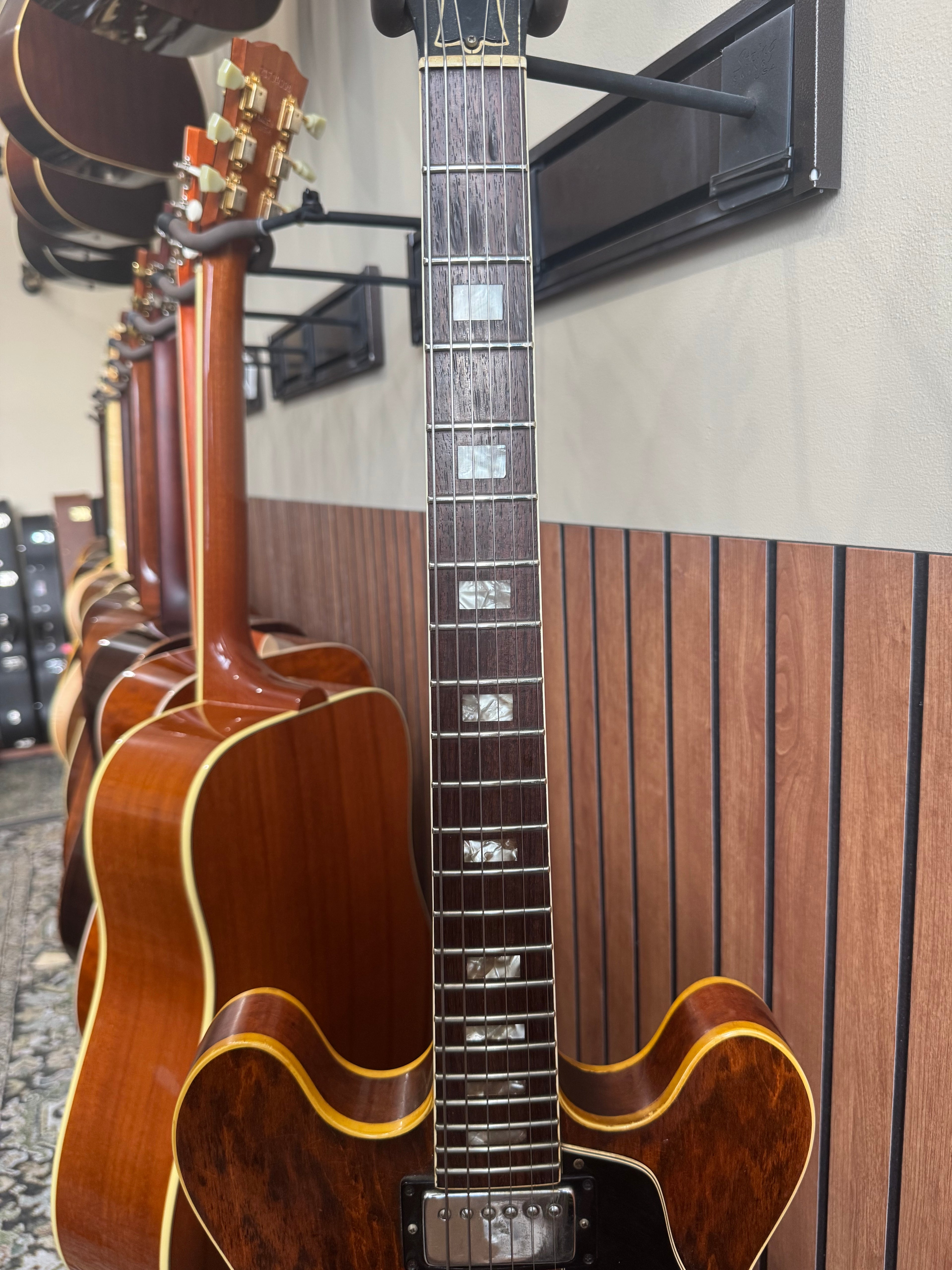 1975 Gibson ES-335