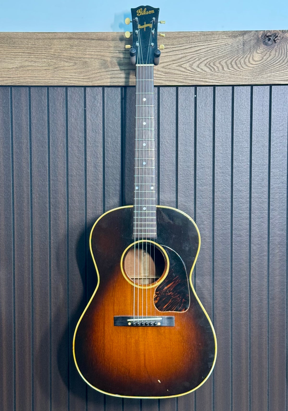 1943 Banner Gibson LG-2