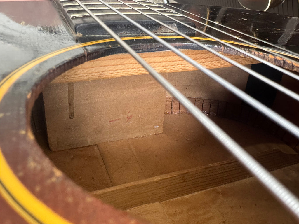 1945 Maple Banner Gibson LG-2