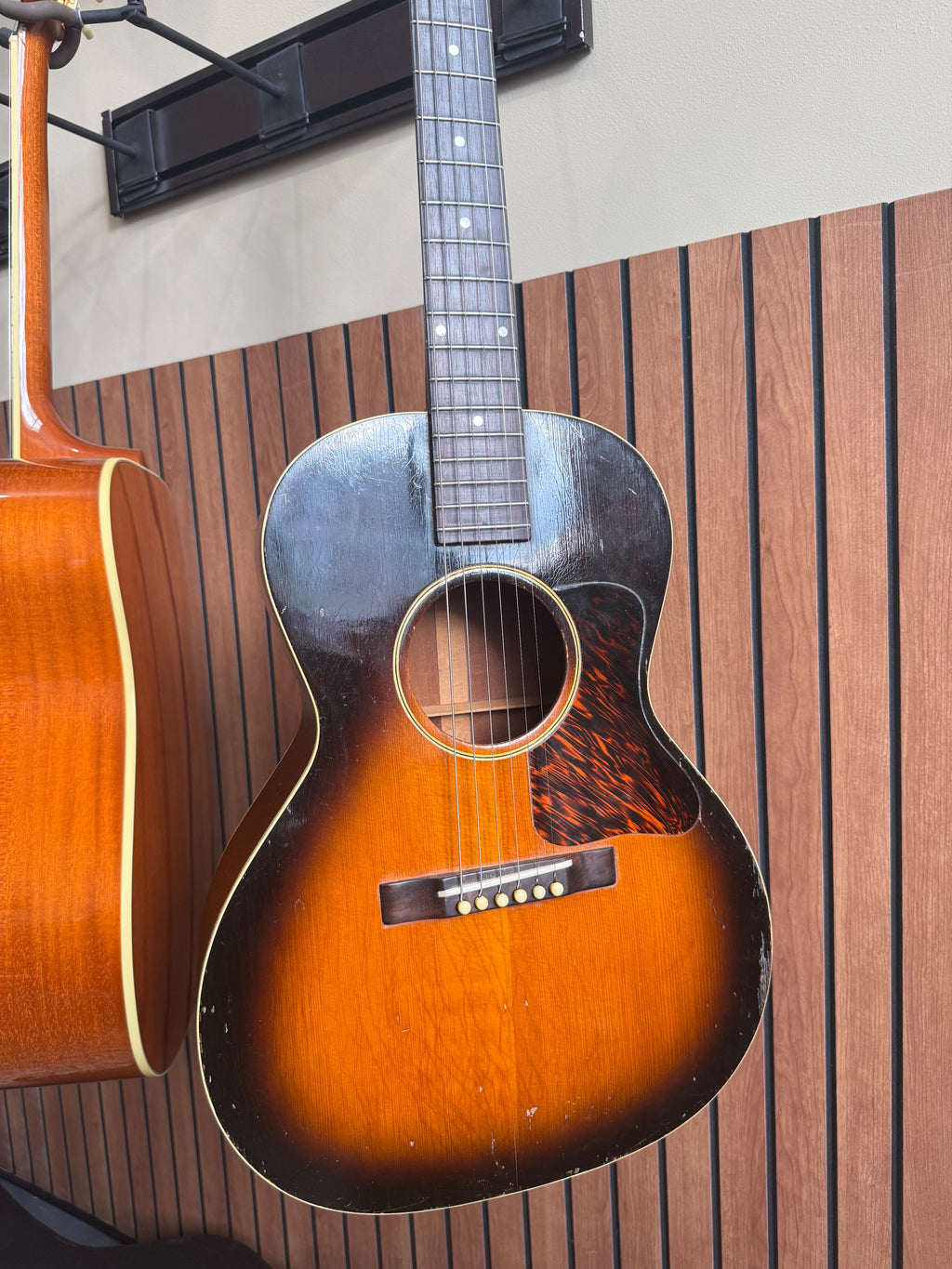 1936 Gibson L00
