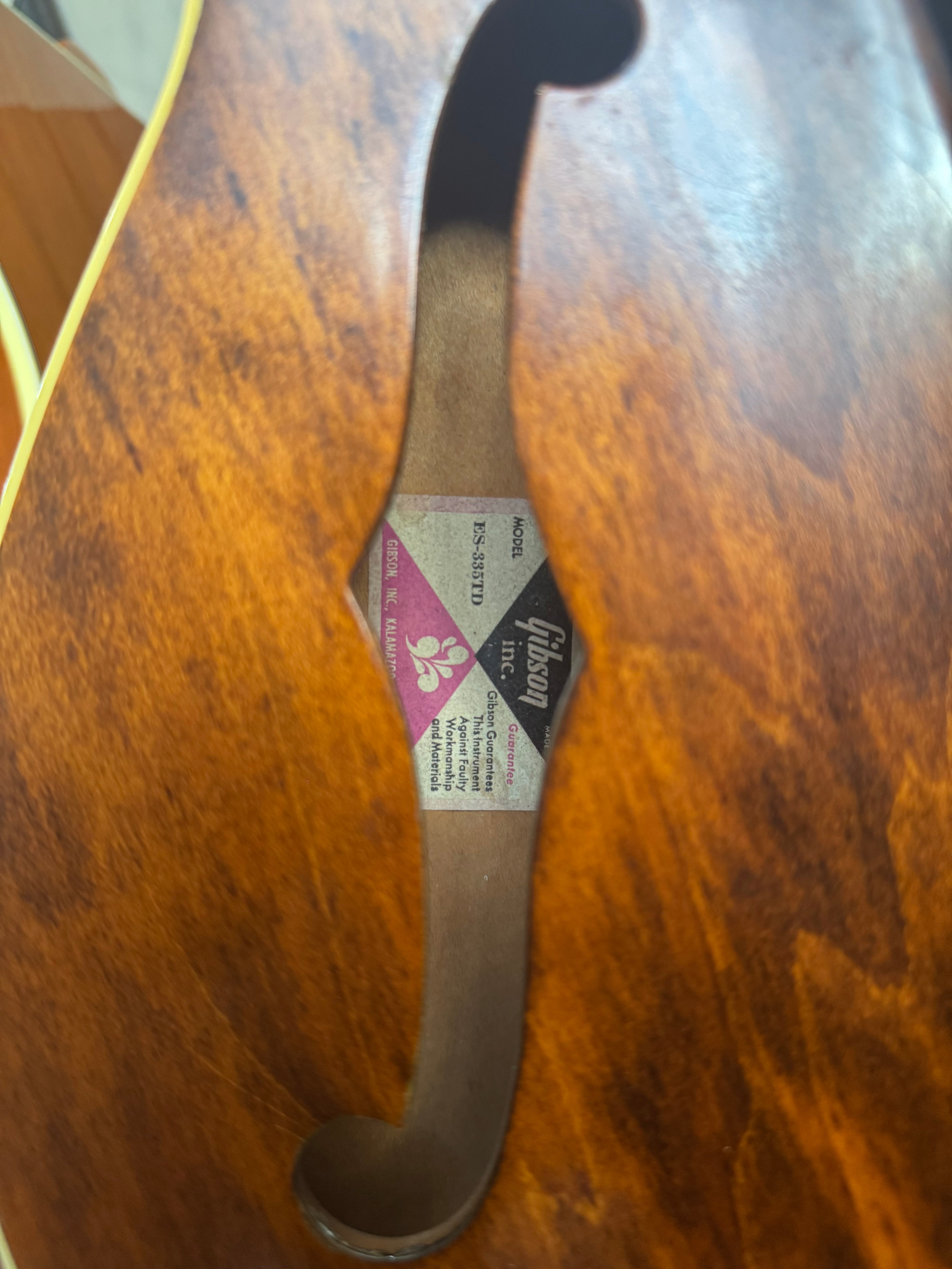 1975 Gibson ES-335
