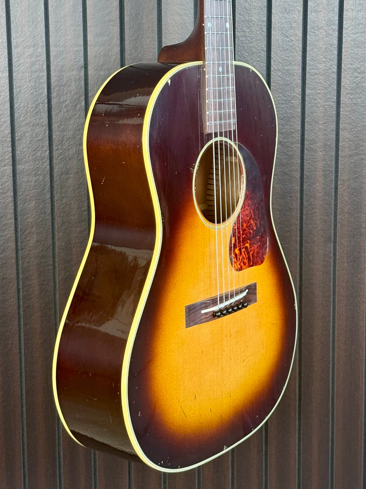 NEW Atkin Mojo City Forty Two LG-42