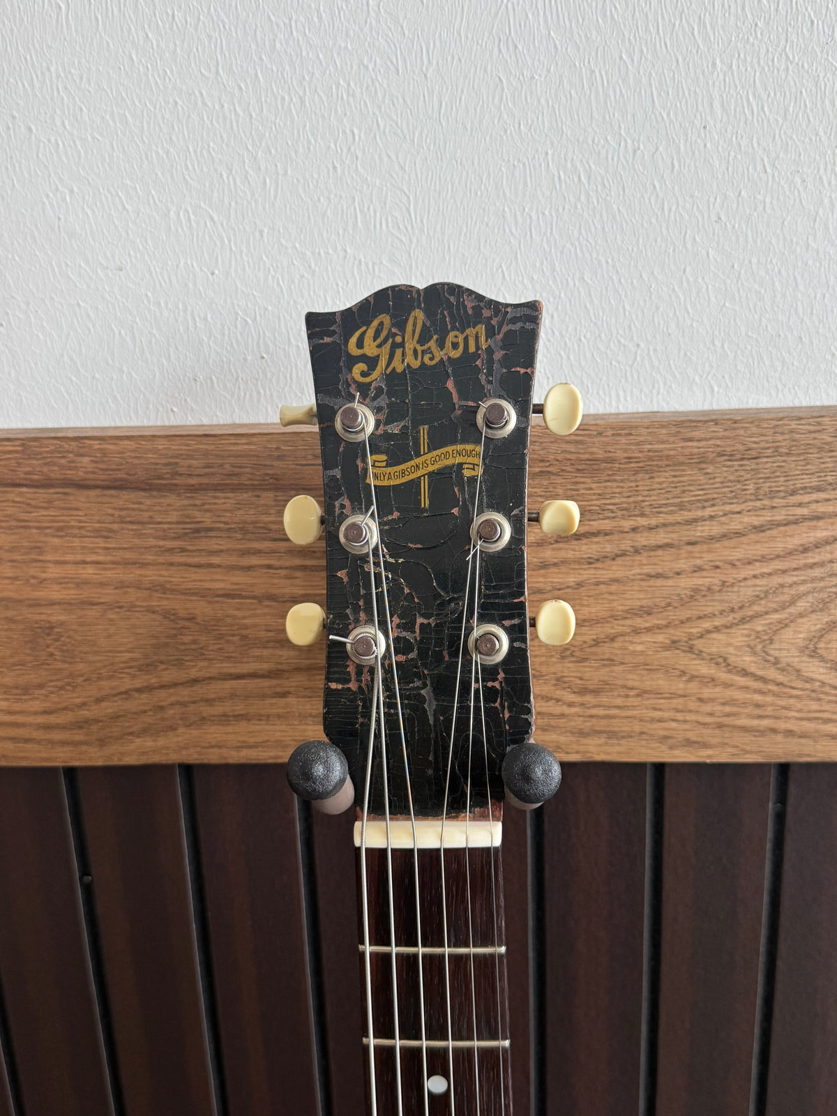 1943 Gibson Banner LG-2 Adirondack Spruce Top